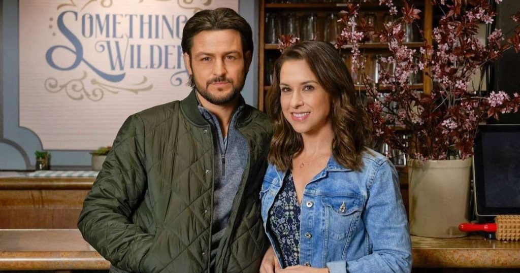 is tyler hynes married​